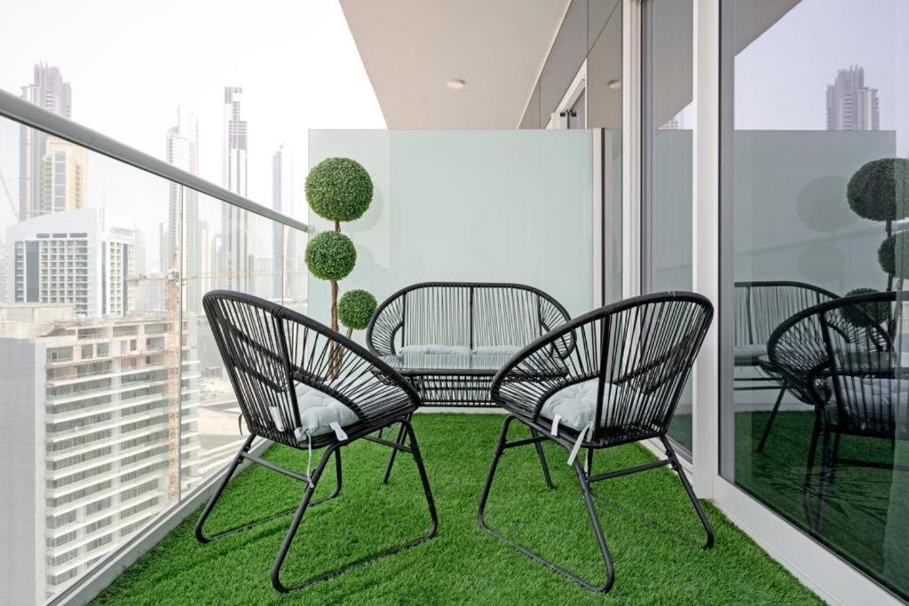 Brand New 1Br- Business Bay - Burj Khalifa View Apartment Dubai Ngoại thất bức ảnh